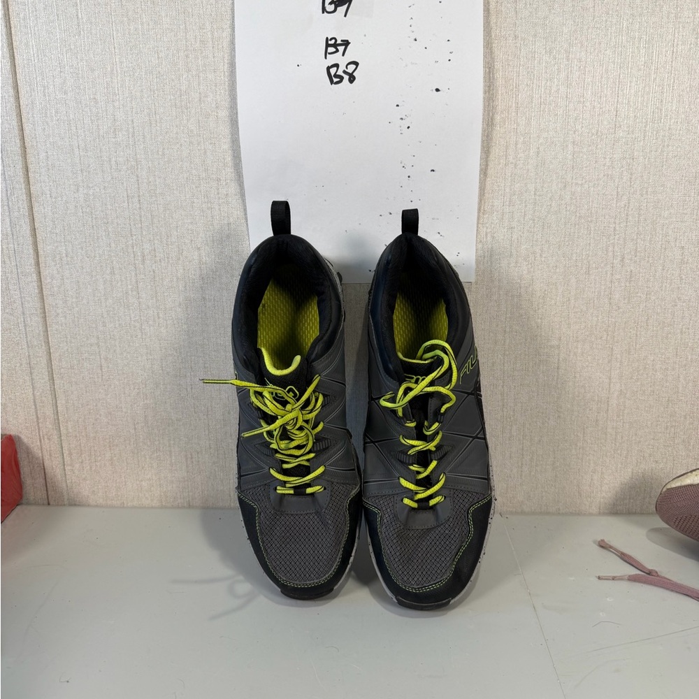 Fila Black and Gray Trail Shoes with Lime Highlights - Picture 4 of 12